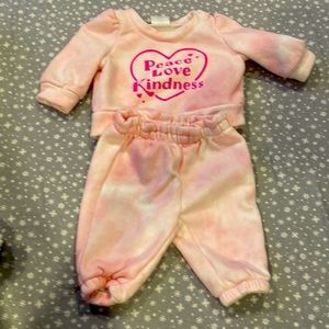 Baby clothes wore once